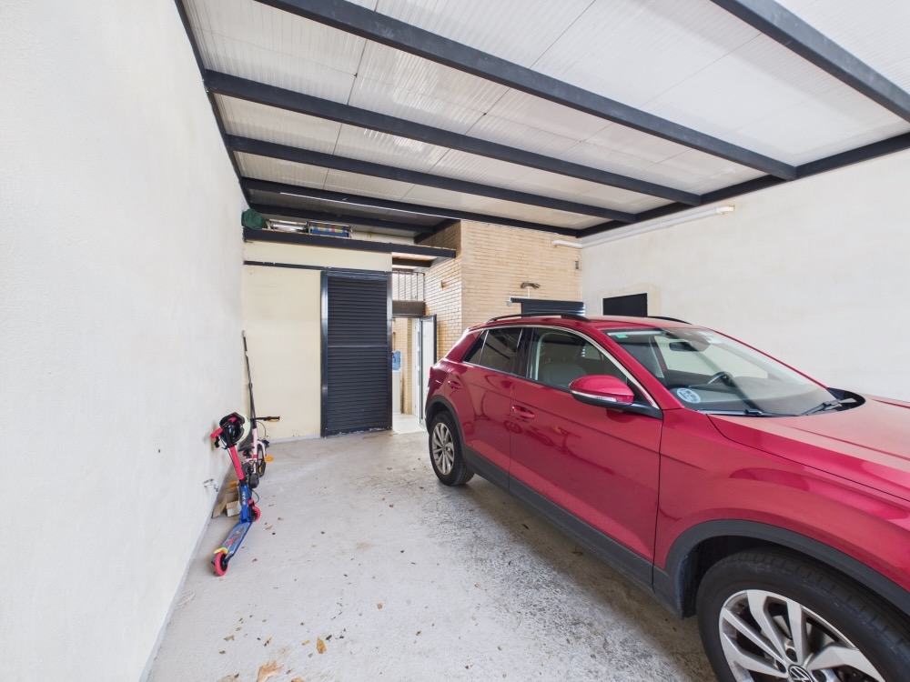 Property 2533 - Image 16